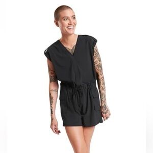 Athleta Sutton Black Sleeveless V-Neck Drawstring Romper